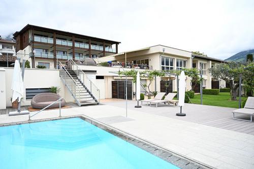 Heated outdoor swimming pool