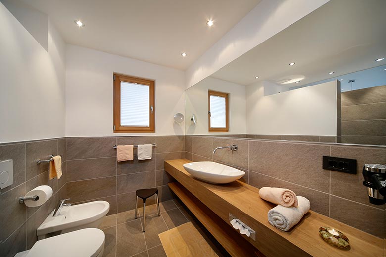 Bathroom: Panorama Silence Beatus Residenz