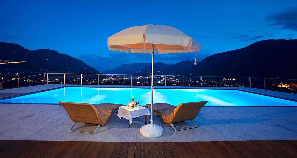 Piscina riscaldata - Albergo a Tirolo sopra Merano