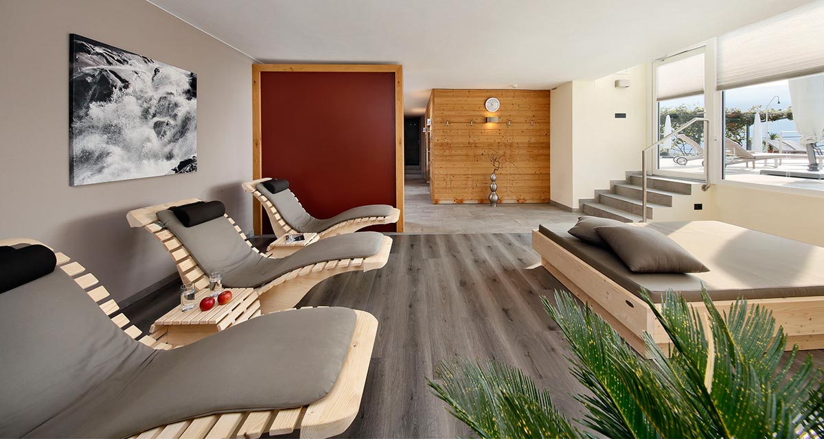 Relaxation room with comfortable loungers